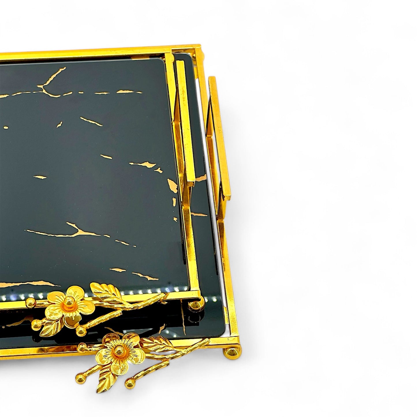 Luxurious black and gold tray set