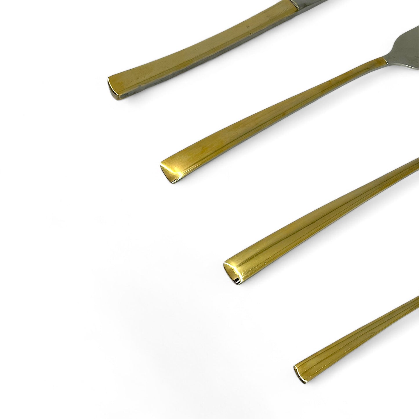 Elegant Gold-Accented Cutlery Set