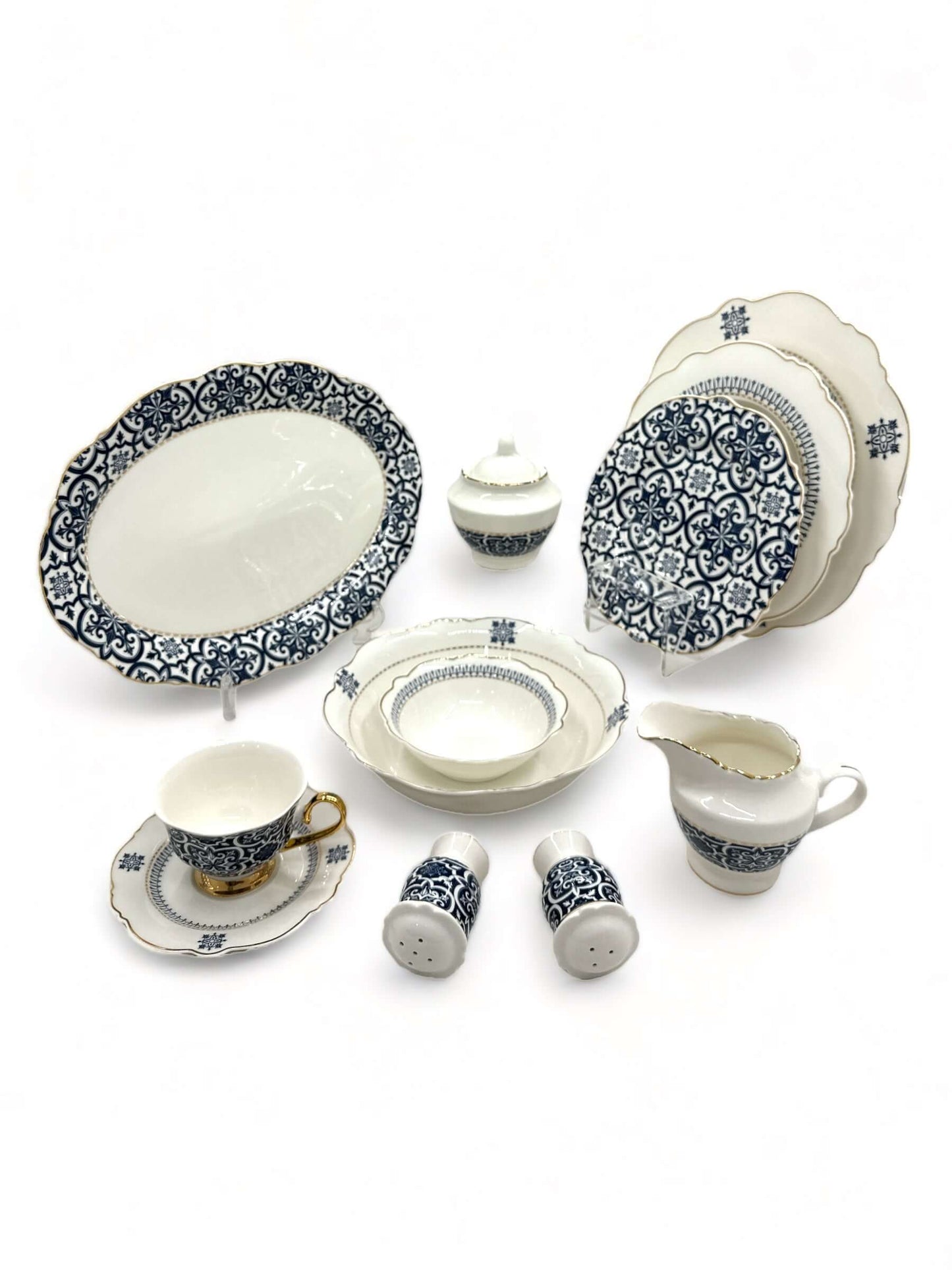 Decorative dinnerware set 44 PC