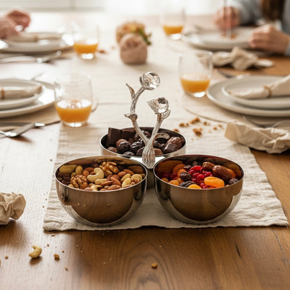 Mawaeen 3-Bowl Snack Stand – Small Silver Floral Design