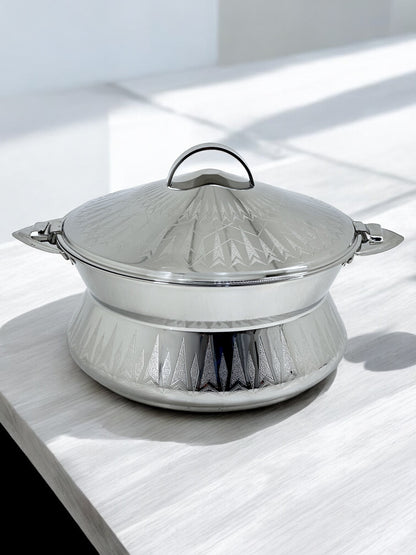 Textured Stainless Steel Hot Pot: 1L to 7.5L, Versatile Serving - Silver