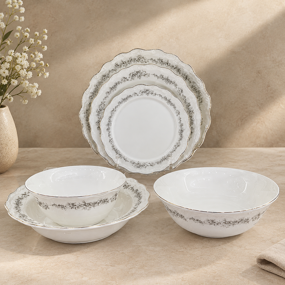 Classic 26-Piece Porcelain Dinnerware Set for 6 Persons – Scalloped Edge with Vintage Silver-Grey Floral Lace Pattern