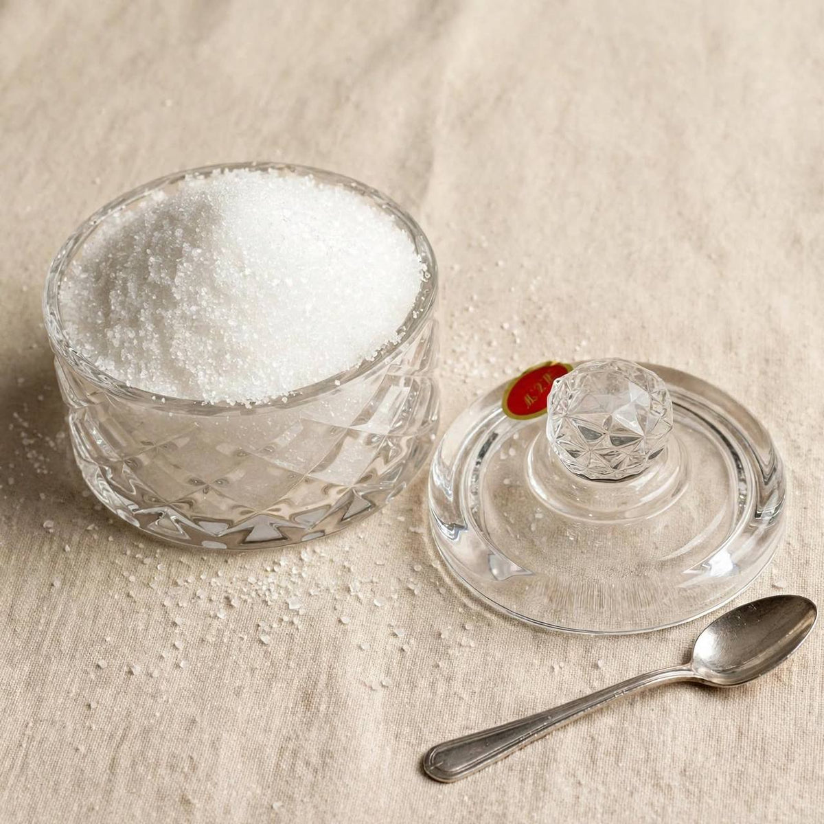 Prismatic Geometric Cut Crystal Glass Sugar Bowl with Lid – 10x8cm