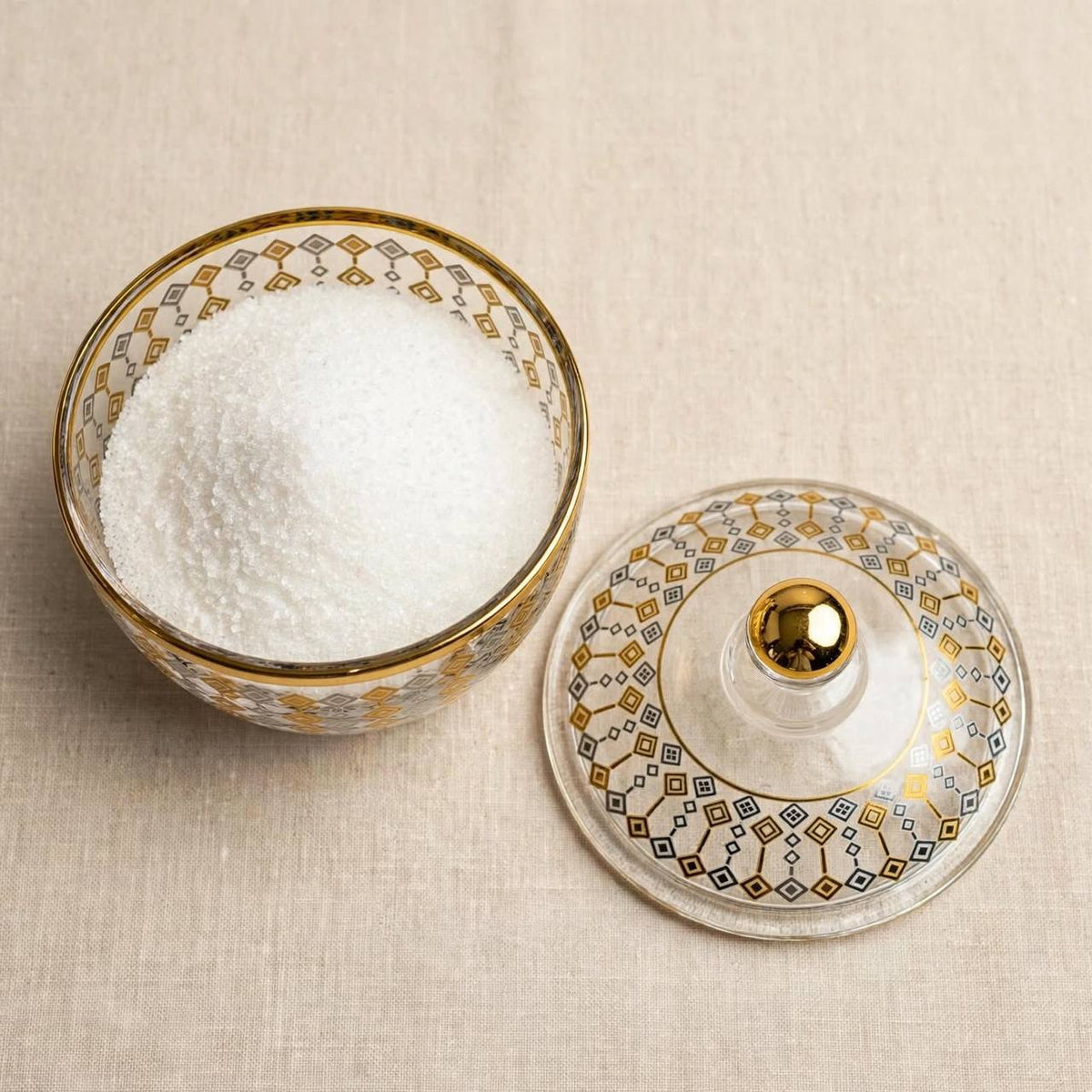 Gold & Silver Geometric Patterned Glass Sugar Bowl with Lid – 10x9cm