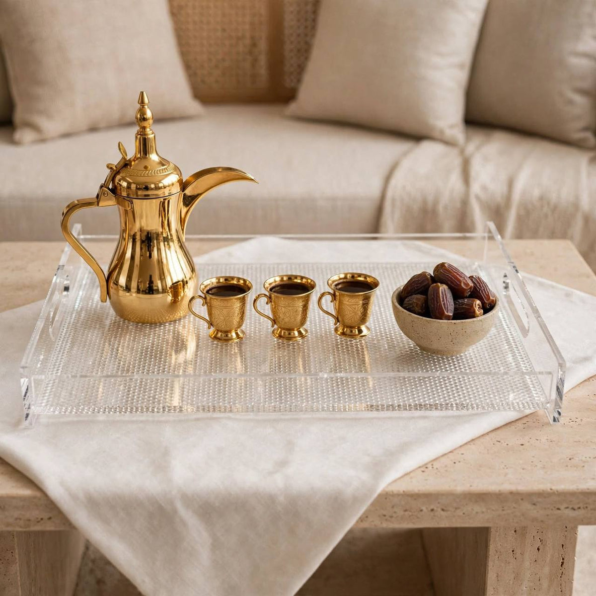 Acrylic Serving Tray with Integrated Handles & Riser Base – 43 × 28 cm - M