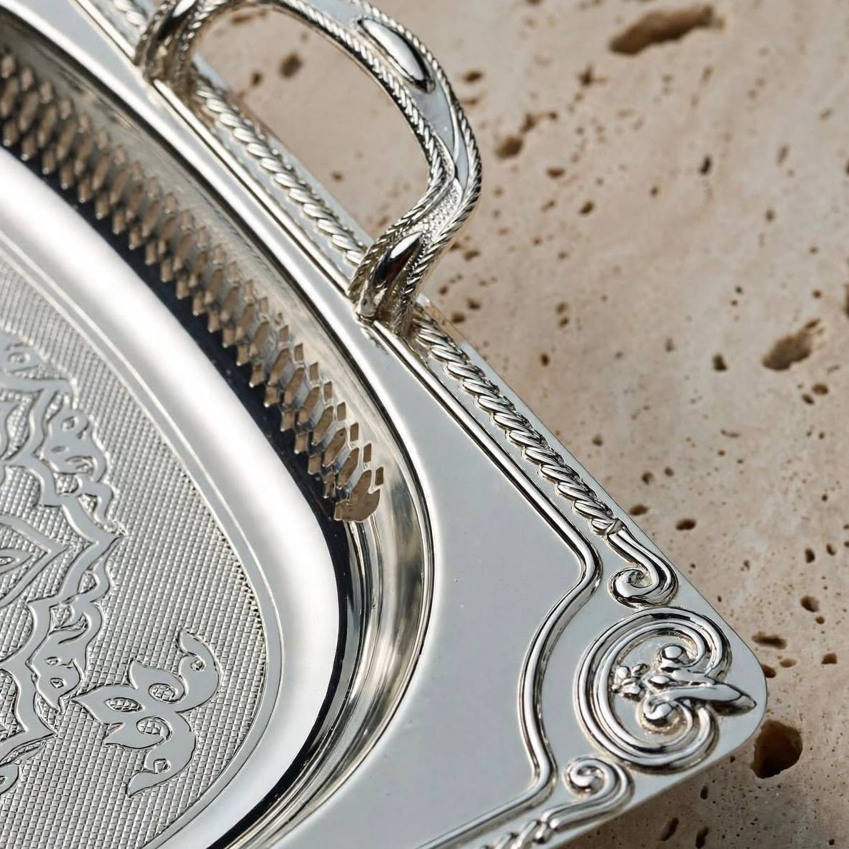 Grand All-Silver Baroque Stainless Steel Serving Platter with Arabesque Etching & Pierced Gallery Rim – 62 × 40 cm