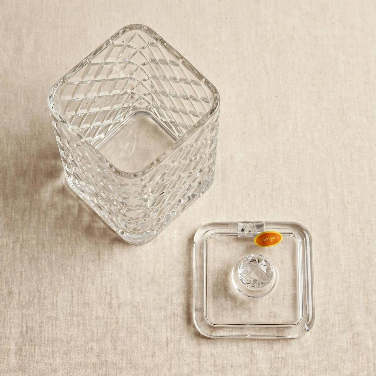 Tall Square Diamond Cut Glass Candy Jar with Lid – 20x10cm
