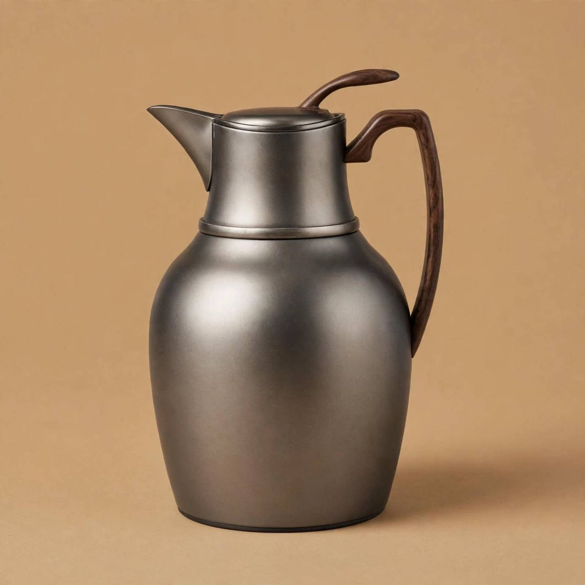 NGT Matt Chrome Thermal Dallah with Wood-Look Handle – 1 Liter