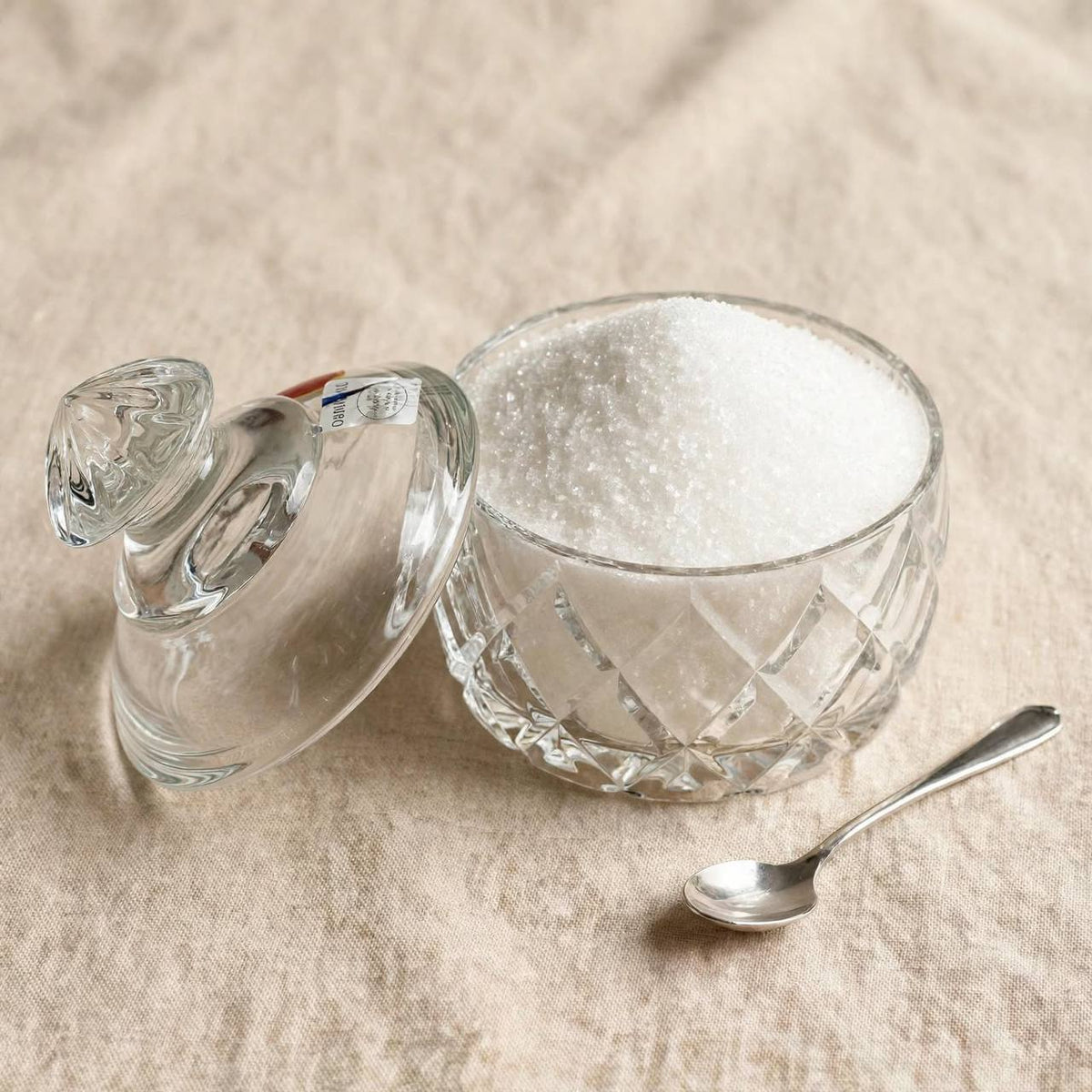 Mini Diamond Cut Crystal Glass Sugar Bowl with Lid – 10x7.5cm